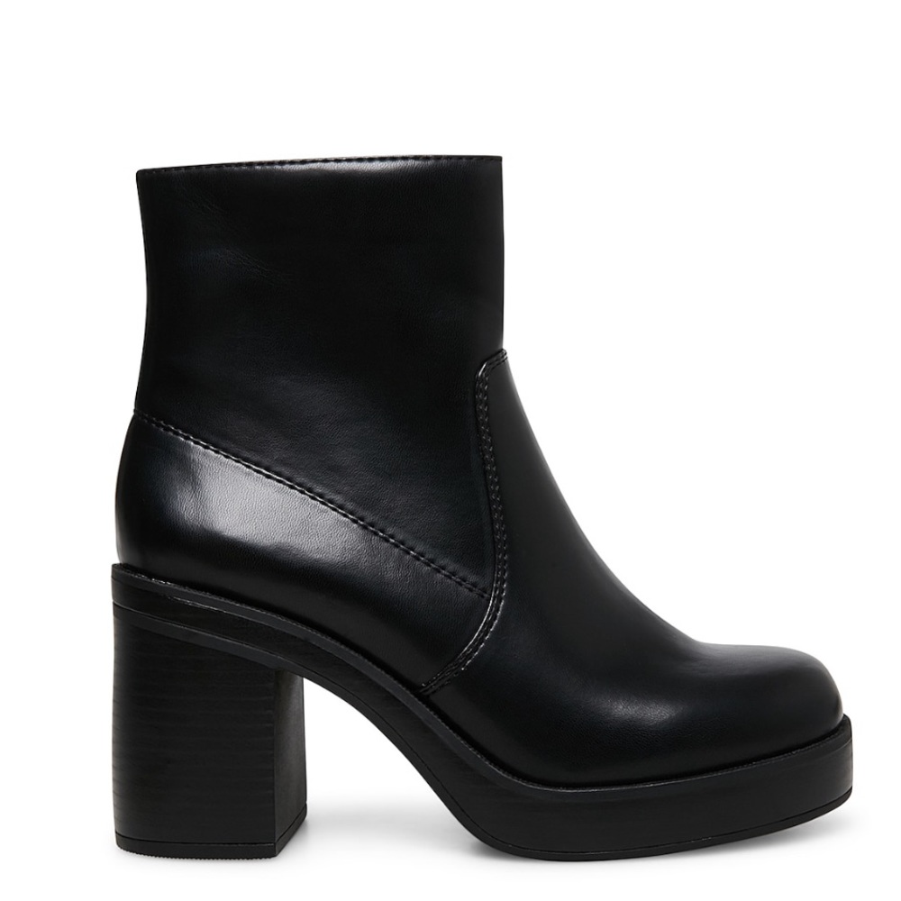 Madden Girl Tornado Bootie NWT